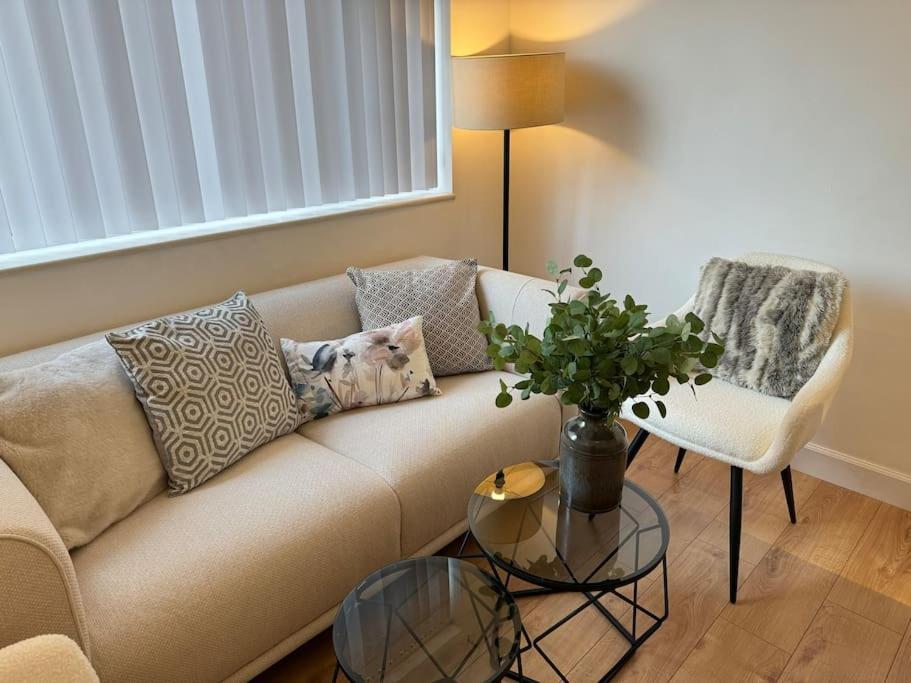 Central Beautiful Renovated Flat Incl Parking Oxford Kültér fotó